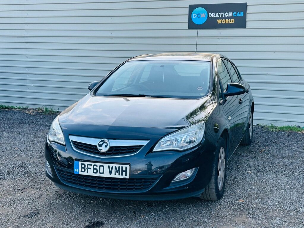 Vauxhall Astra 1.4 16V Exclusiv Euro 5 Black #6