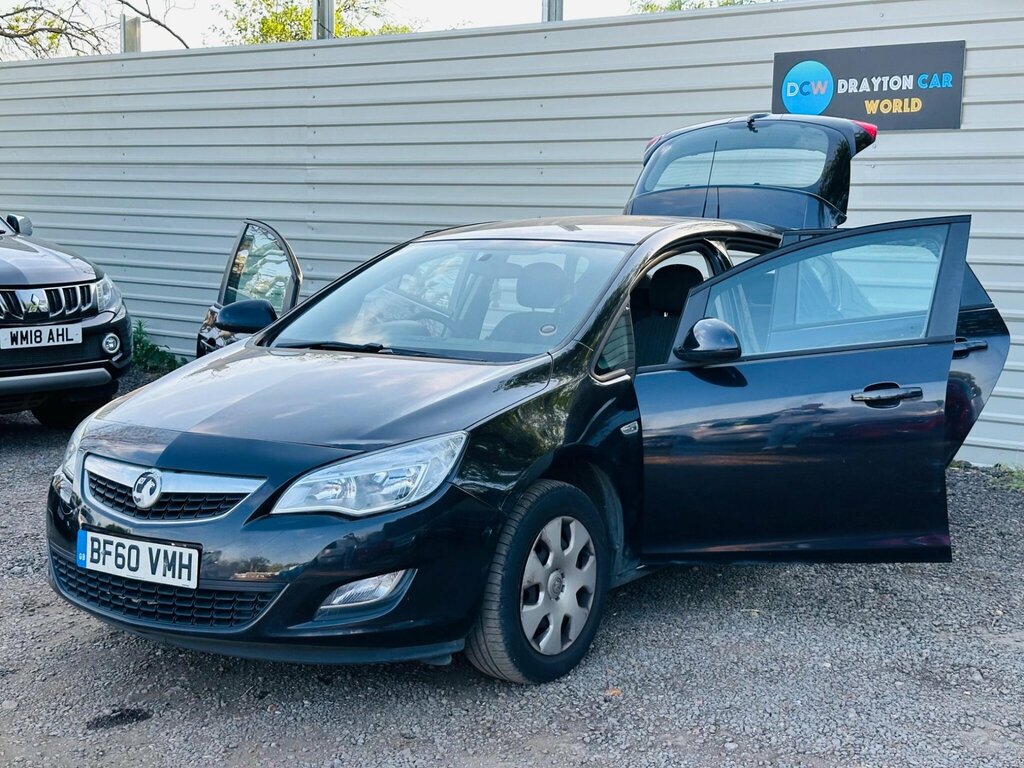 Vauxhall Astra Hatchback 1.6 16V Se Euro 5 201060 Black #14
