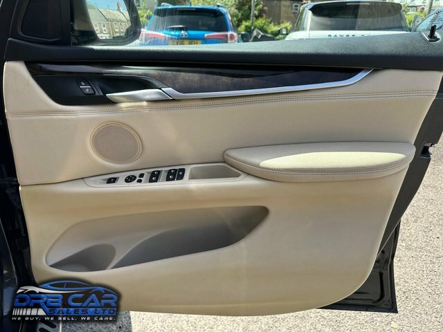BMW X5 Suv White #39