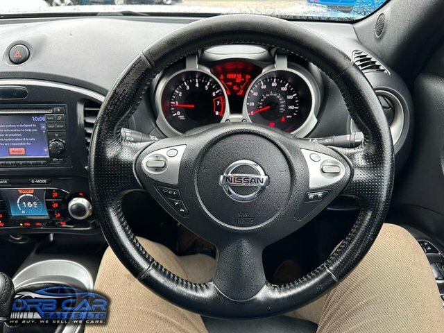 Nissan Juke 1.6L Tekna Red #10