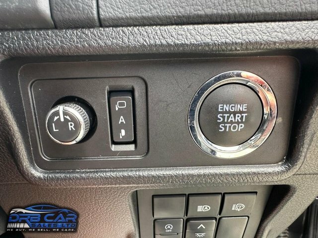 Toyota Land Cruiser 2.8L D-4d Active 202 Bhp Grey #35