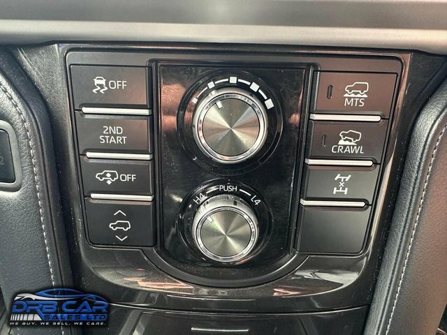 Toyota Land Cruiser 2.8L D-4d Active 202 Bhp Grey #31