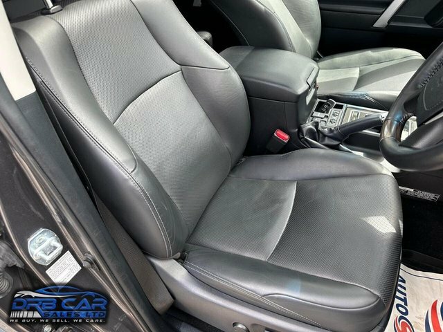 Toyota Land Cruiser 2.8L D-4d Active 202 Bhp Grey #24