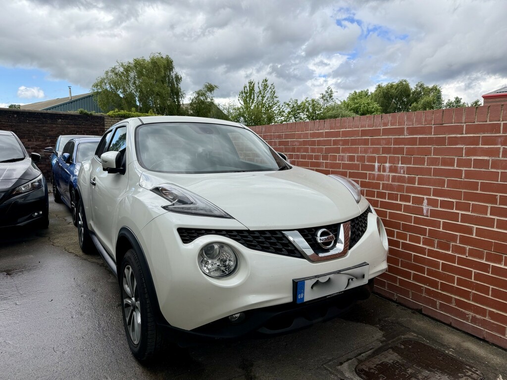 Nissan Juke 1.2 Dig-t Tekna White
