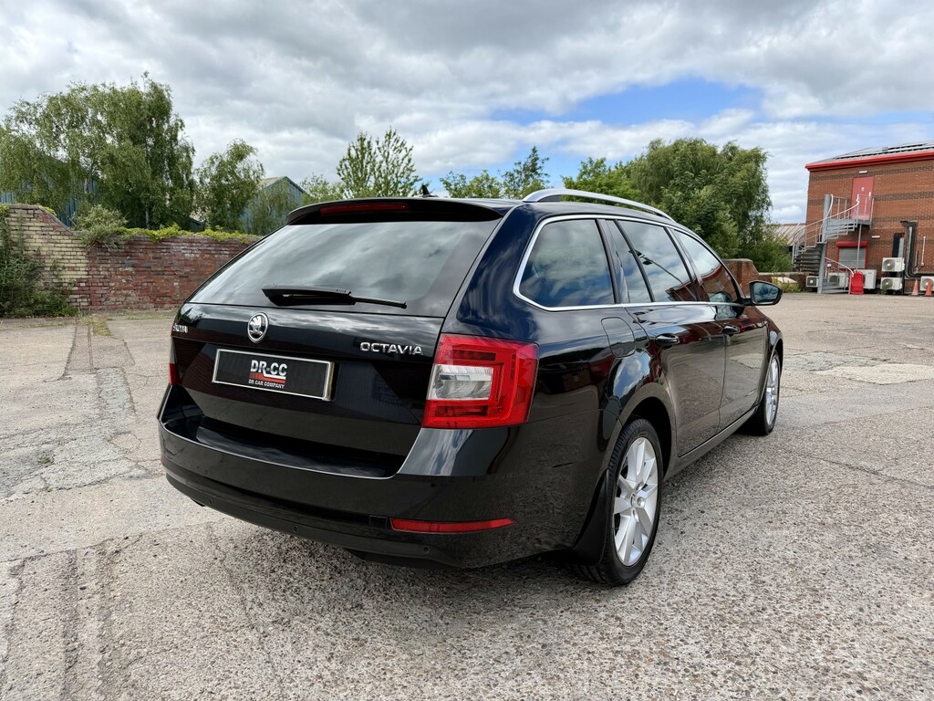 Skoda Octavia Vrs Hatch 2017 2.0Tdi Vrs 184Ps 4X4 Dsg Silver #8