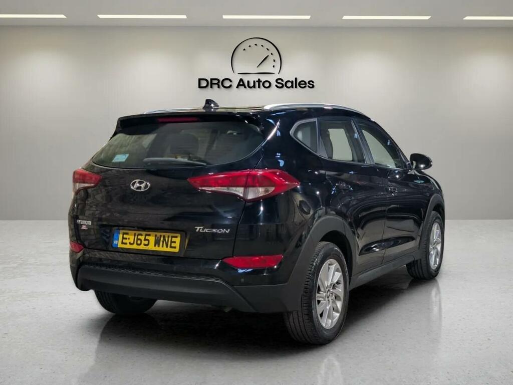 Hyundai Tucson 1.7 Crdi Blue Drive Se Nav Euro 6 Ss Black #2