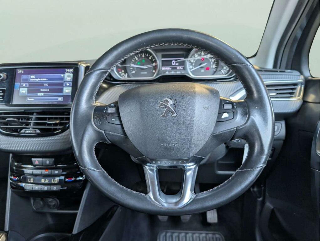 Peugeot 2008 1.6 Bluehdi 100 Active - Suv 5 Seats White #34