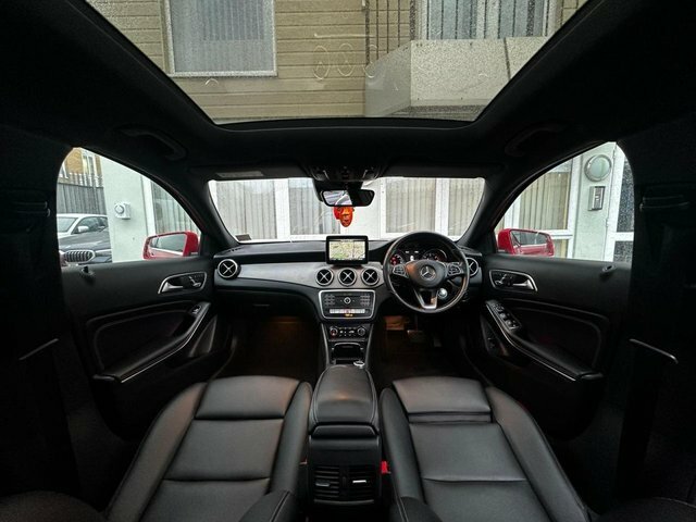 Mercedes-Benz GLA Class 2.1 Gla200d Sport Premium Plus Suv 7G PO18UVZ Red #6
