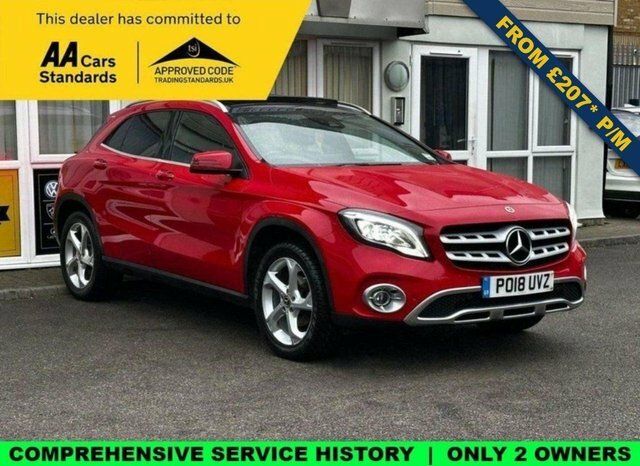 Mercedes-Benz GLA Class 2.1 Gla200d Sport Premium Plus Suv 7G Red