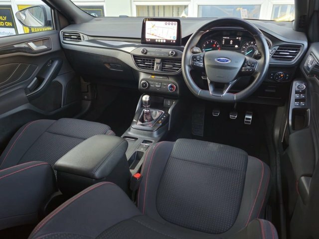 Ford Focus 1.0T Ecoboost St-line Hatchback LK69LFZ Silver #5
