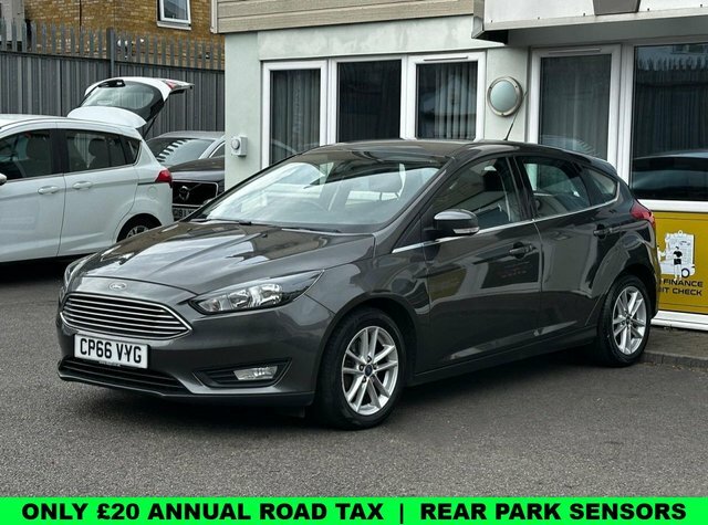 Ford Focus 1.0T Ecoboost Zetec Hatchback Eu CP66VYG Grey #3
