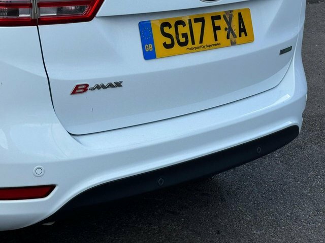 Ford B-Max Zetec Black #52