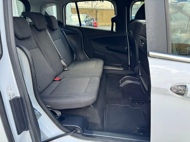 Ford B-Max Zetec Black #37