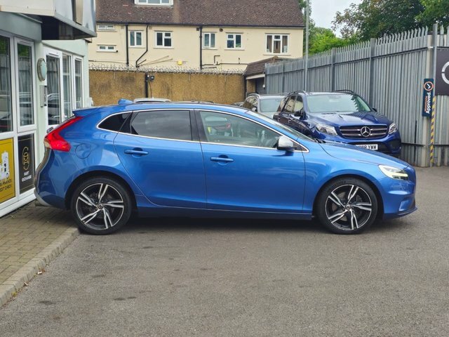 Volvo V40 Es Red #7