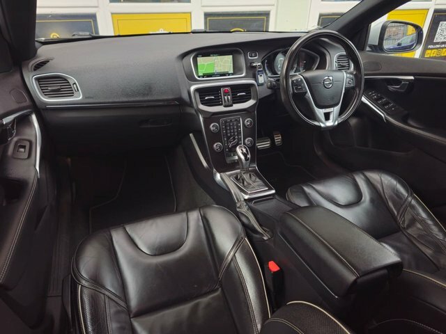 Volvo V40 1.5 T2 R-design Pro Hatchback Euro Blue #6