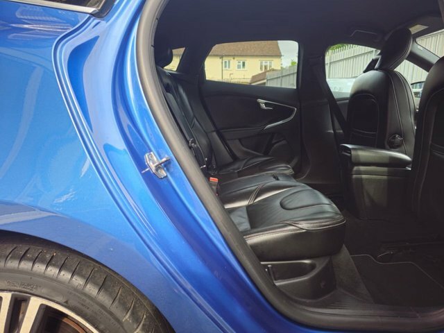 Volvo V40 Es Red #41