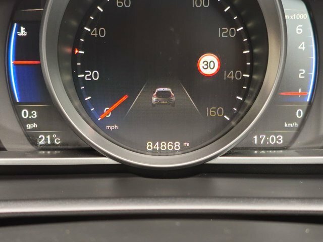 Volvo V40 Es Red #70