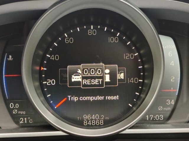 Volvo V40 Es Red #76