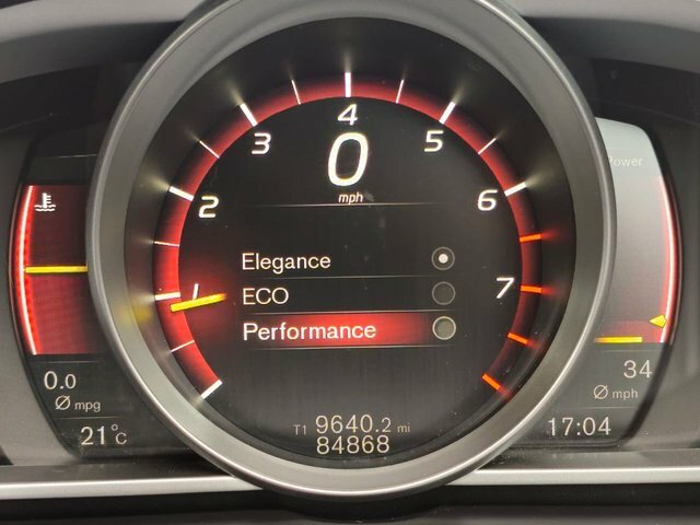 Volvo V40 Es Red #23