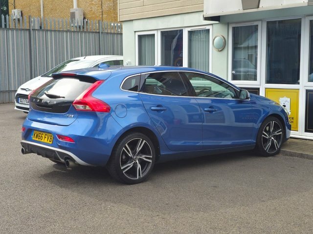 Volvo V40 Es Red #19
