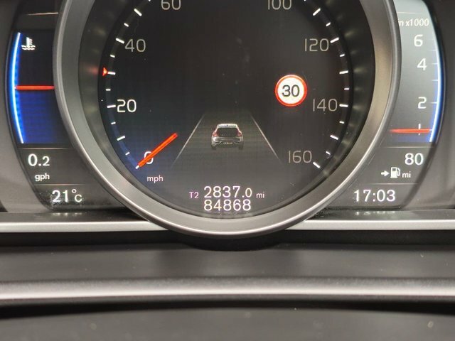 Volvo V40 Es Red #69