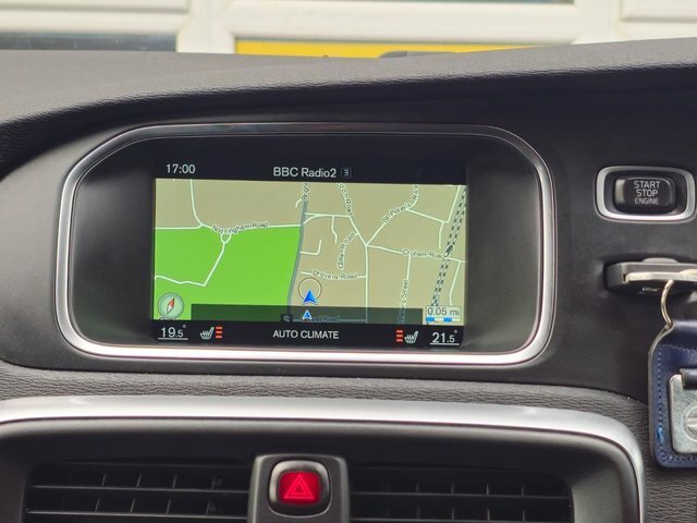 Volvo V40 Es Red #27