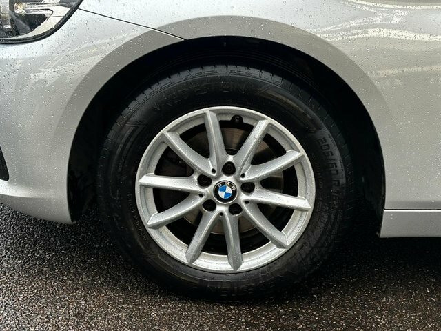 BMW 2 Series Active Tourer Hatchback White #54