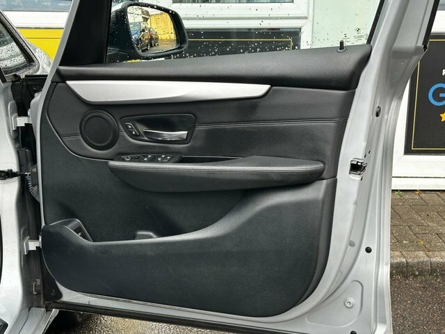 BMW 2 Series Active Tourer Hatchback White #50