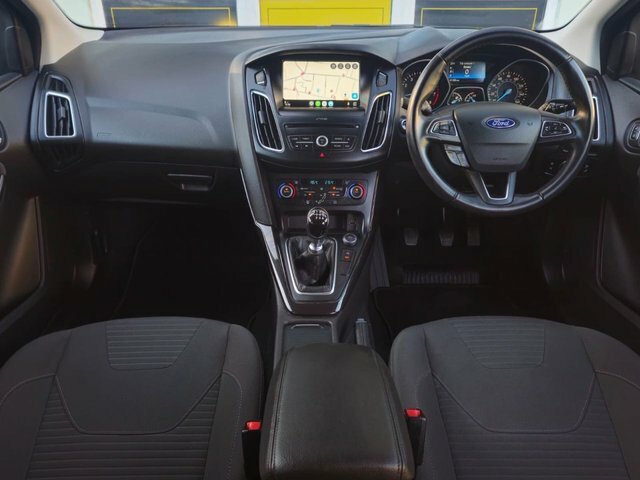 Ford Focus 1.0T Ecoboost Titanium Hatchback Grey #6