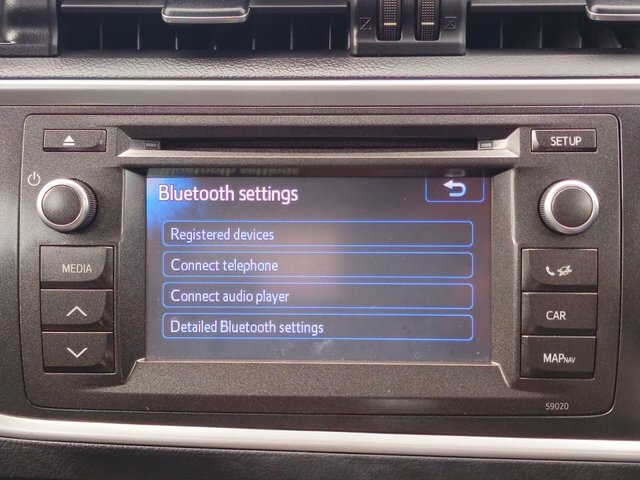 Toyota Auris Hatchback Black #71