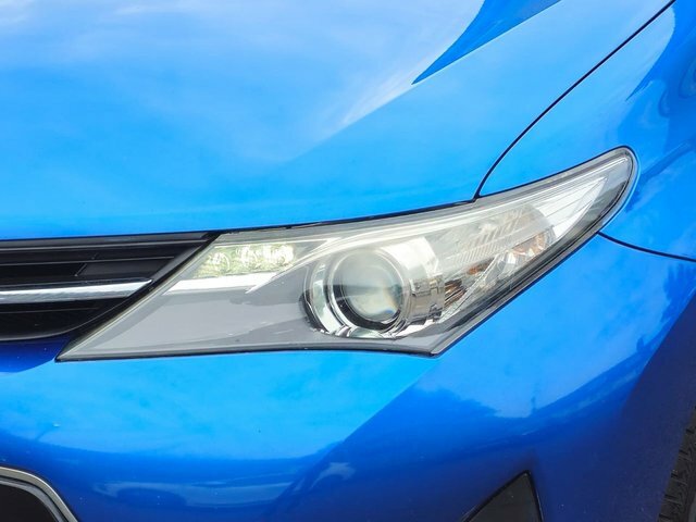 Toyota Auris Hatchback Black #57