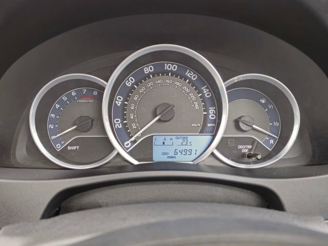 Toyota Auris Hatchback Black #18