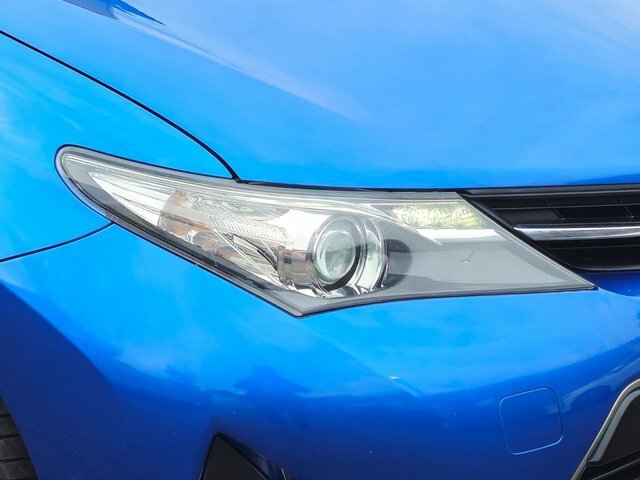 Toyota Auris Hatchback Black #55