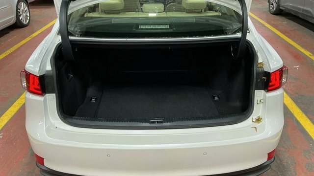 Lexus IS 2.0T Sport Euro 6 Black #11