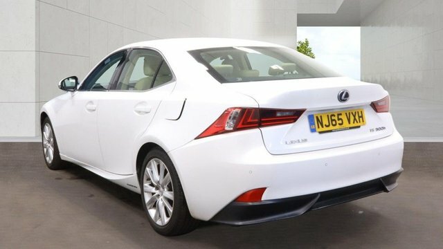 Lexus IS 2.0T Sport Euro 6 Black #7