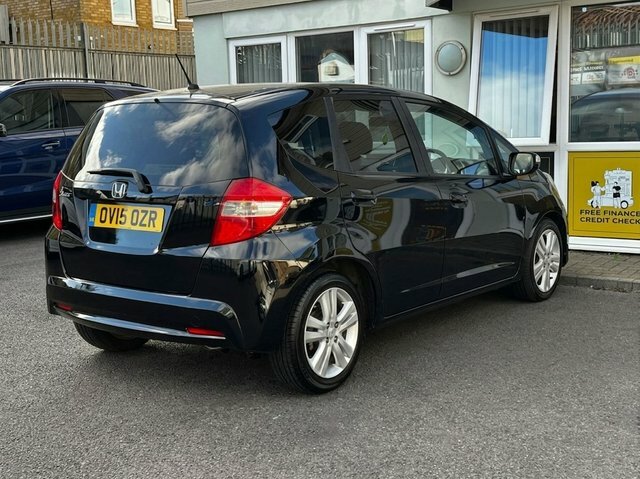 Honda Jazz 1.4 I-vtec Si - 2015 15 White #30