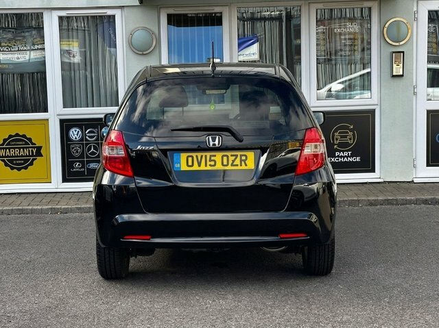 Honda Jazz 1.4 I-vtec Si - 2015 15 White #29