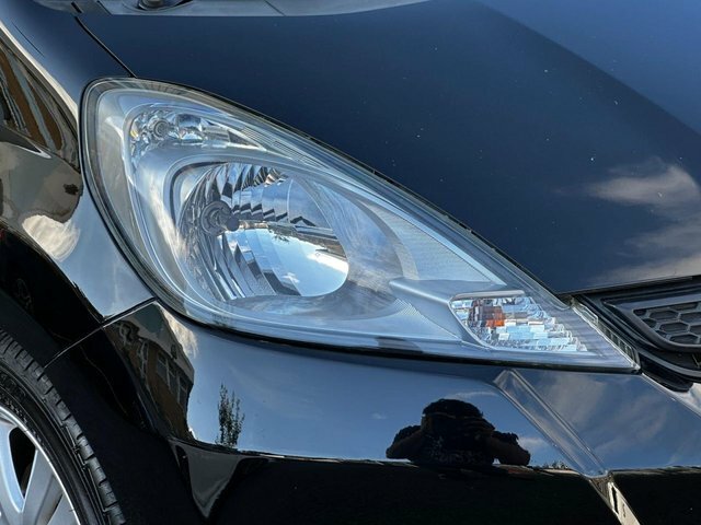 Honda Jazz 1.4 I-vtec Si - 2015 15 White #62