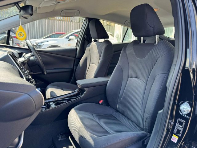 Toyota Prius+ 1.8L Excel Brown #18