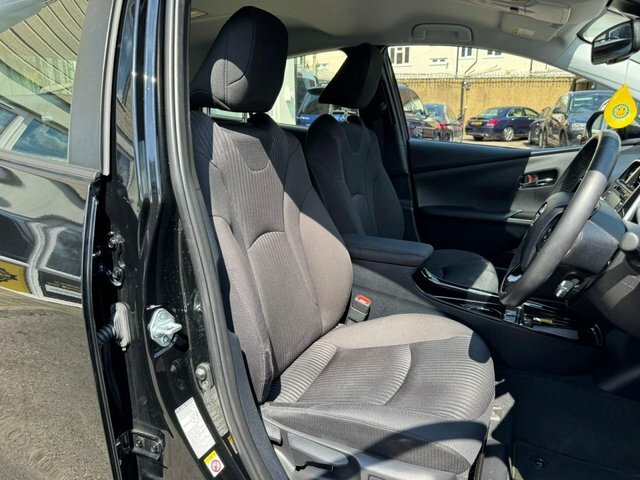 Toyota Prius+ 1.8L Excel Brown #16