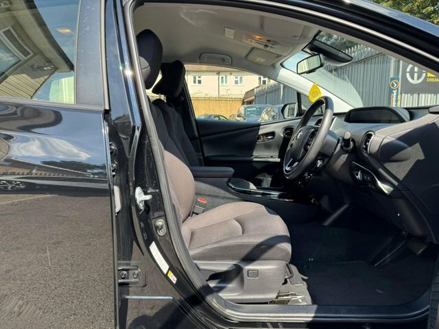 Toyota Prius+ 1.8L Excel Brown #14