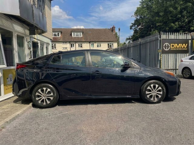 Toyota Prius+ 1.8L Excel Brown #9