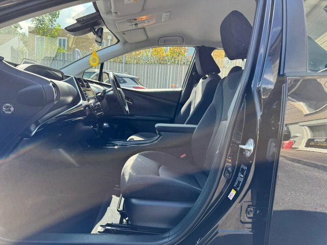 Toyota Prius+ 1.8L Excel Brown #20