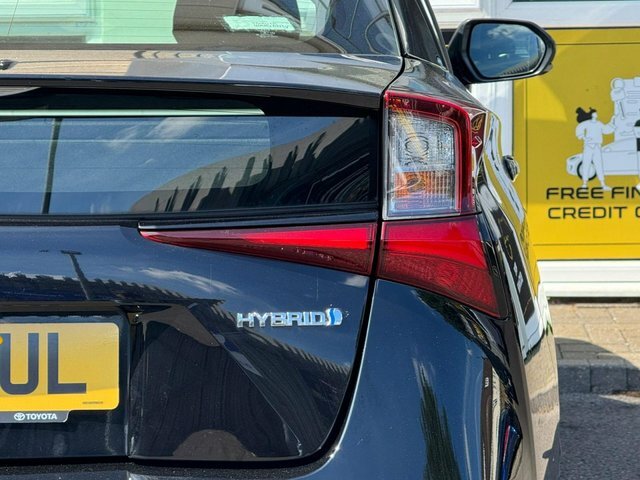 Toyota Prius+ 1.8L Excel Brown #73