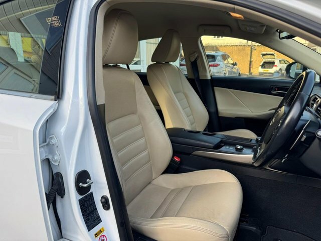 Lexus IS Is 300H F Sport Cvt Black #16