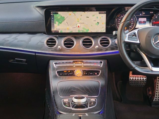 Mercedes-Benz E Class E 220 D Se White #40