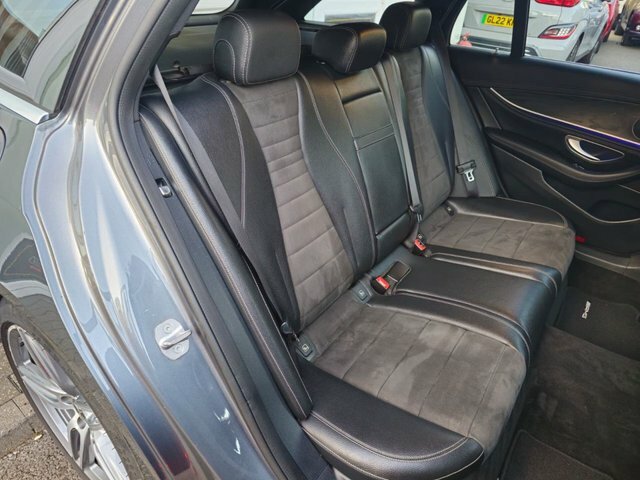 Mercedes-Benz E Class E 220 D Se White #51