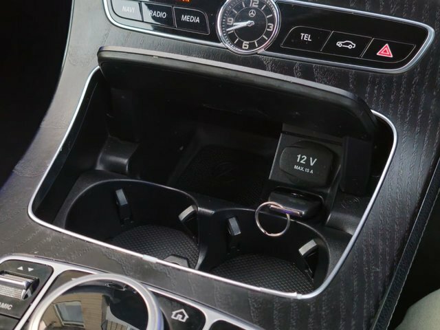 Mercedes-Benz E Class E 220 D Se White #43