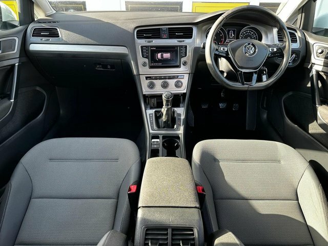 Volkswagen Golf 1.4 Tsi Bluemotion Tech Match Edition Hatchback White #6