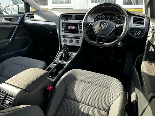 Volkswagen Golf 1.4 Tsi Bluemotion Tech Match Edition Hatchback White #5